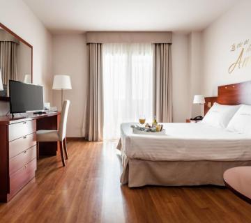 AvenidaHotel1