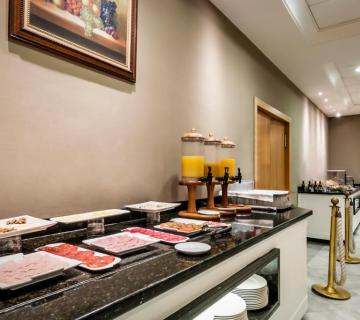 AvenidaHotel3