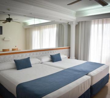 Hotel Playacapricho