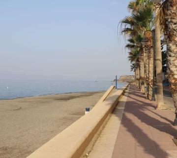 PLAYA DE LA CARACOLA