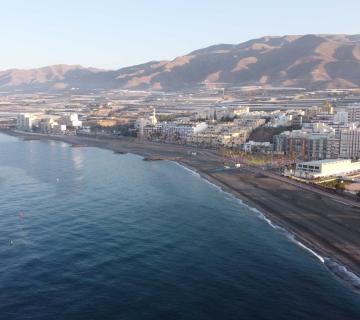 PLAYA DE LA CARACOLA