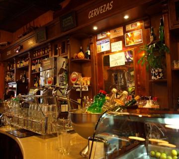 CERVECERIA CAFETERIA LA ESQUINA