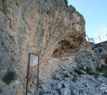 La cueva de los Letreros