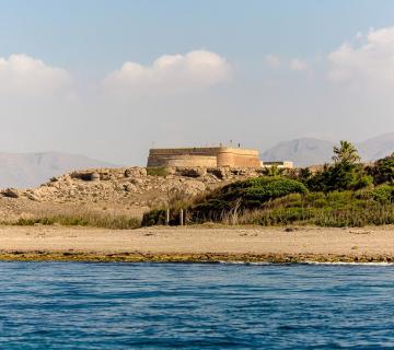 CASTILLO DE GUARDIAS VIEJAS