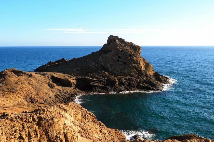 Playa del Corralete - Torre Vela Blanca