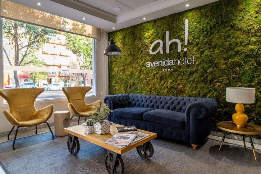 AvenidaHotel