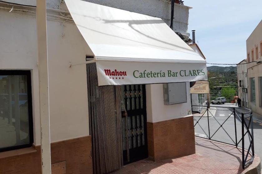 CAFETERIA BAR CLARES