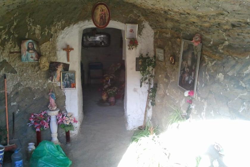 CUEVA DE LA VIRGEN