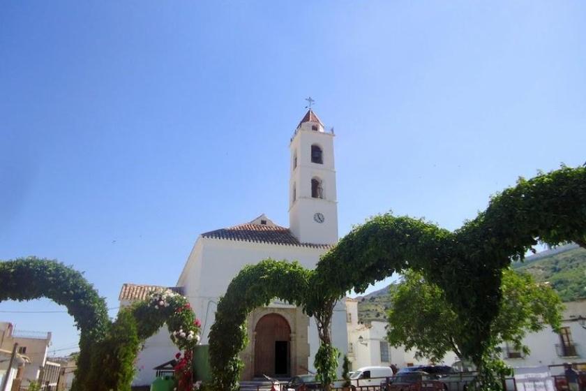 IGLESIA PARROQUIAL DE SANTA MARIA DE BACARES
