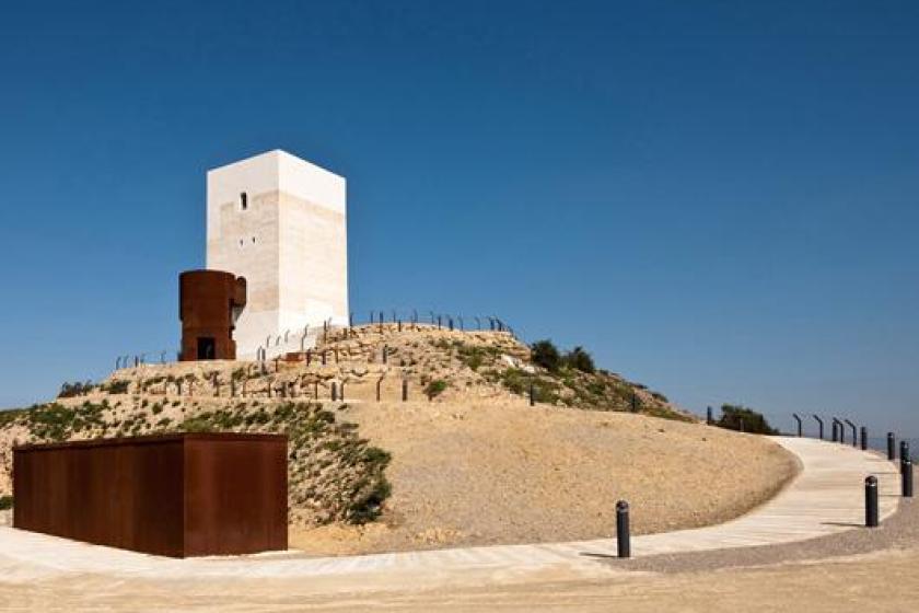 CASTILLO DE HUÉRCAL-OVERA