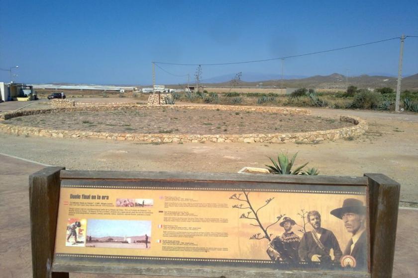 LOS ALBARICOQUES